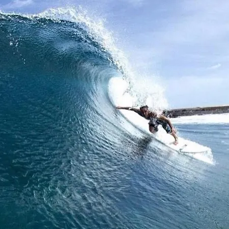 Ocean Views דירה *