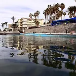 Ocean Views Апартаменты *